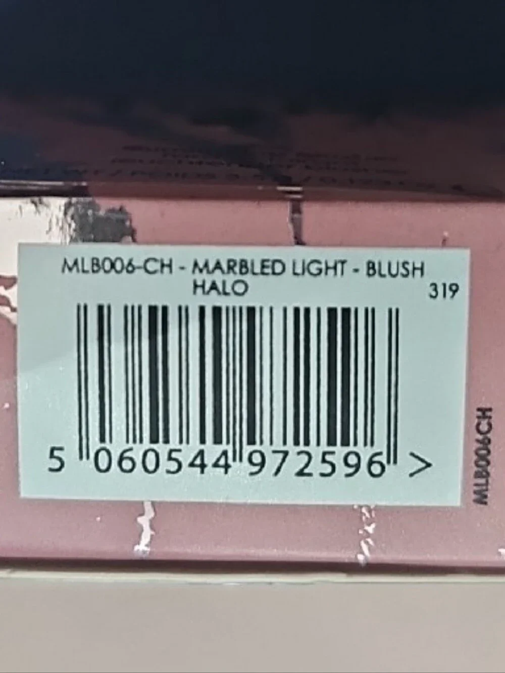 Ciaté London Marbled Light Illuminating Blusher - Halo - Picture 4 of 4